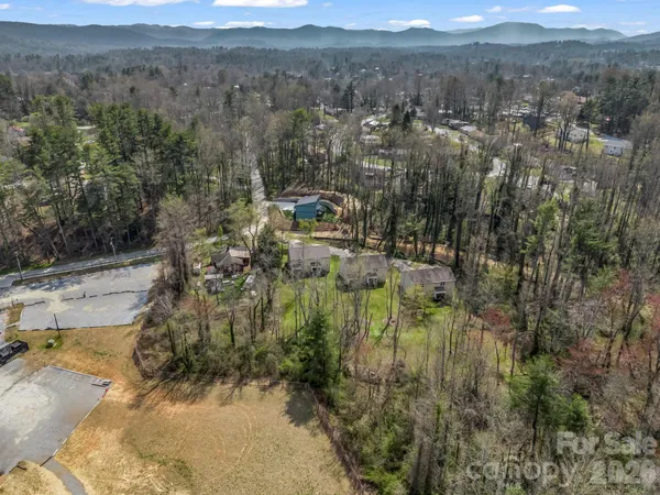 $315,000 | 22 Macks Way, Hendersonville, NC 28739