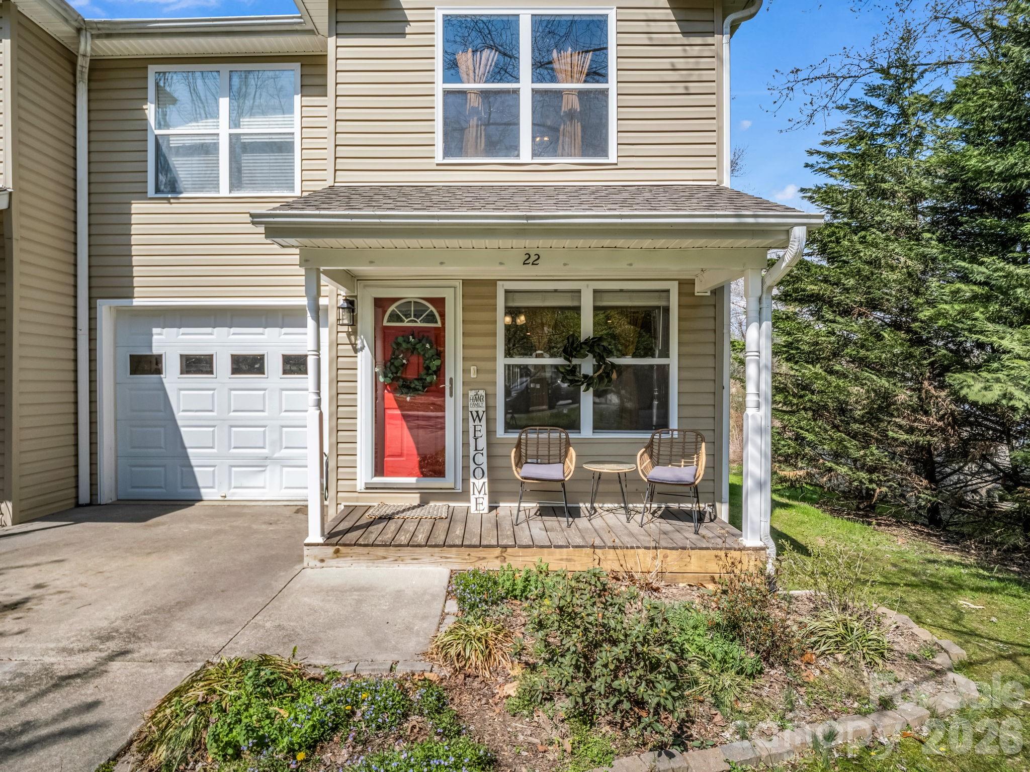 22 Macks Way Hendersonville, NC 28739 - Photo 4 of 42 a house view with a outdoor space