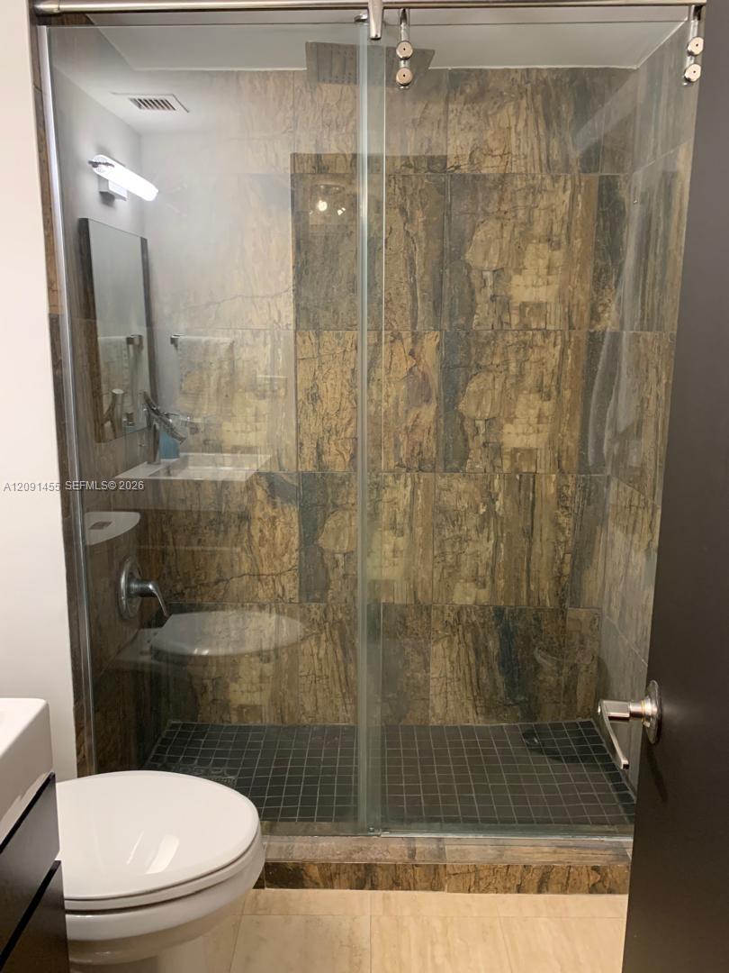 1500 Bay Road, Unit 546S Miami Beach, FL 33139 - Photo 13 of 25 Gallery Image 13