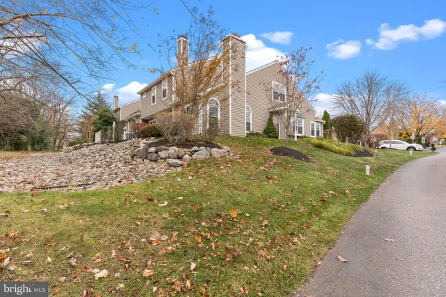 $3,100 | 507 Potters Court, Holland, PA 18966