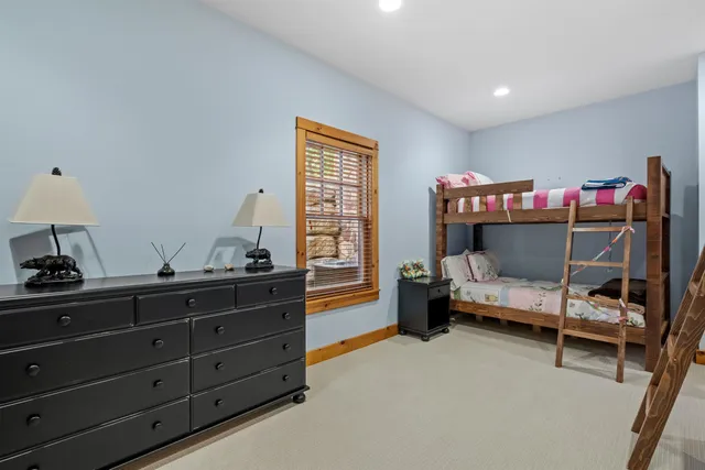 $2,300,000 | 7 Hay Hill Road, Lincoln, NH 03251