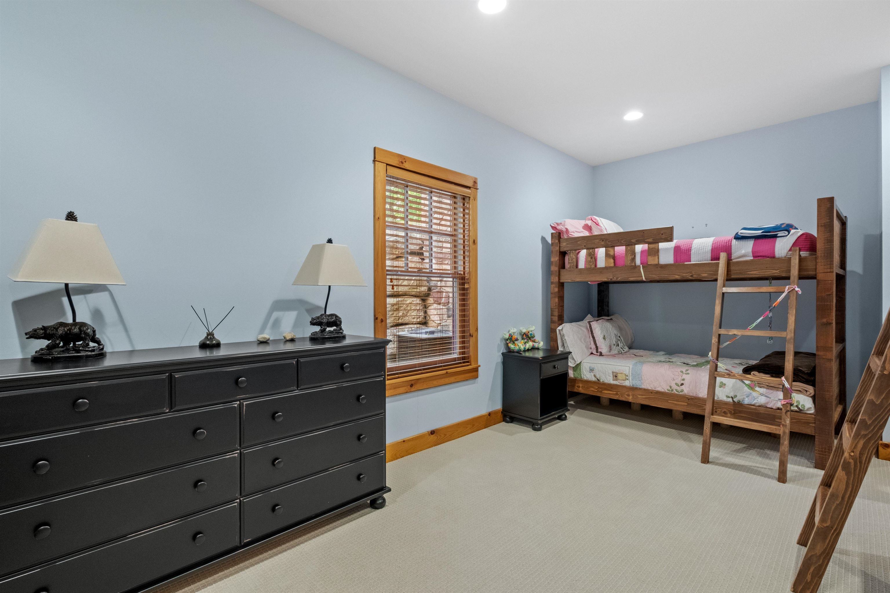 7 Hay Hill Road Lincoln, NH 03251 - Photo 39 of 55