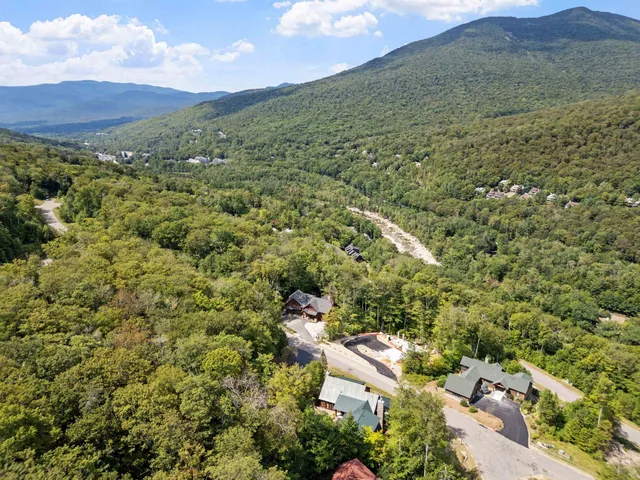 $2,300,000 | 7 Hay Hill Road, Lincoln, NH 03251