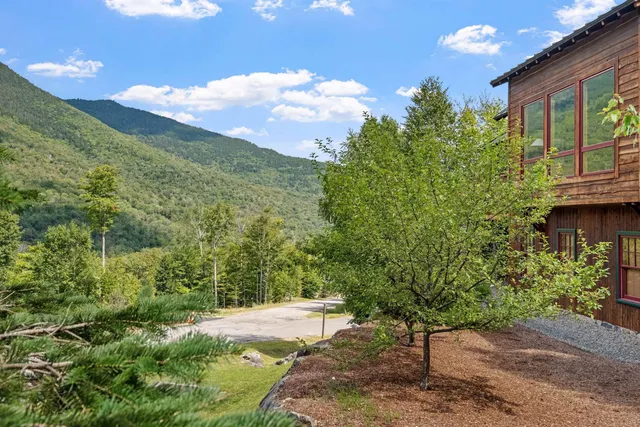 $2,300,000 | 7 Hay Hill Road, Lincoln, NH 03251