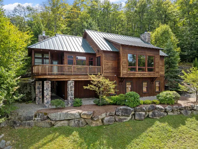 $2,300,000 | 7 Hay Hill Road, Lincoln, NH 03251