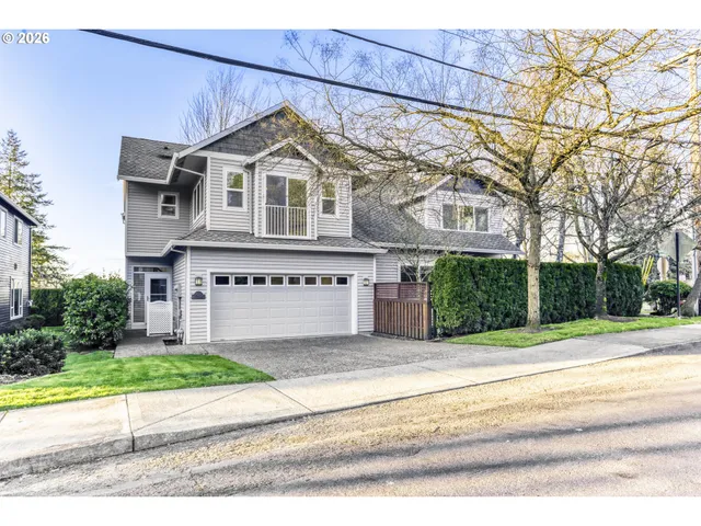 $724,900 | 3696 Carman Drive, Lake Oswego, OR 97035