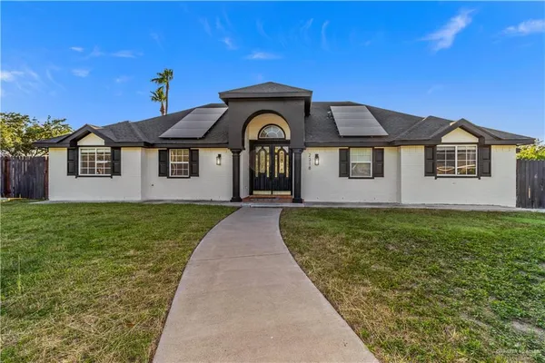 $2,600 | 2318 Flushing Meadows Drive, Weslaco, TX 78596