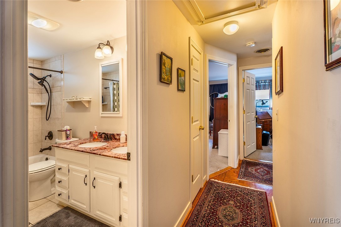 8407 Kimberly Road Clarence, NY 14221 - Photo 15 of 40