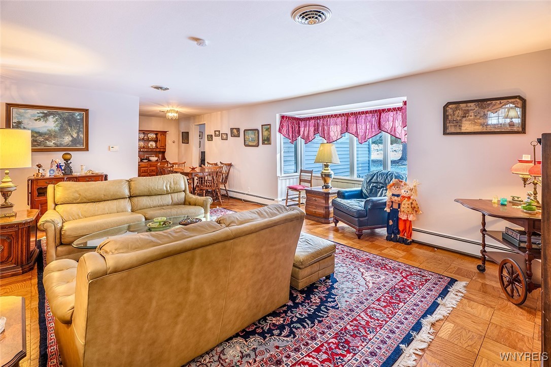 8407 Kimberly Road Clarence, NY 14221 - Photo 7 of 40