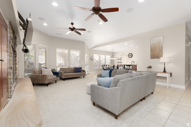 1257 West 2320 South St. George, UT 84770 - Photo 6 of 55 Living room