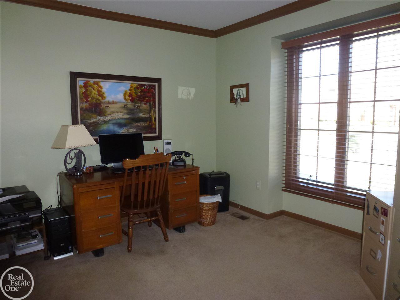 539 Shellbourne Drive Rochester Hills, MI 48309 - Photo 12 of 37