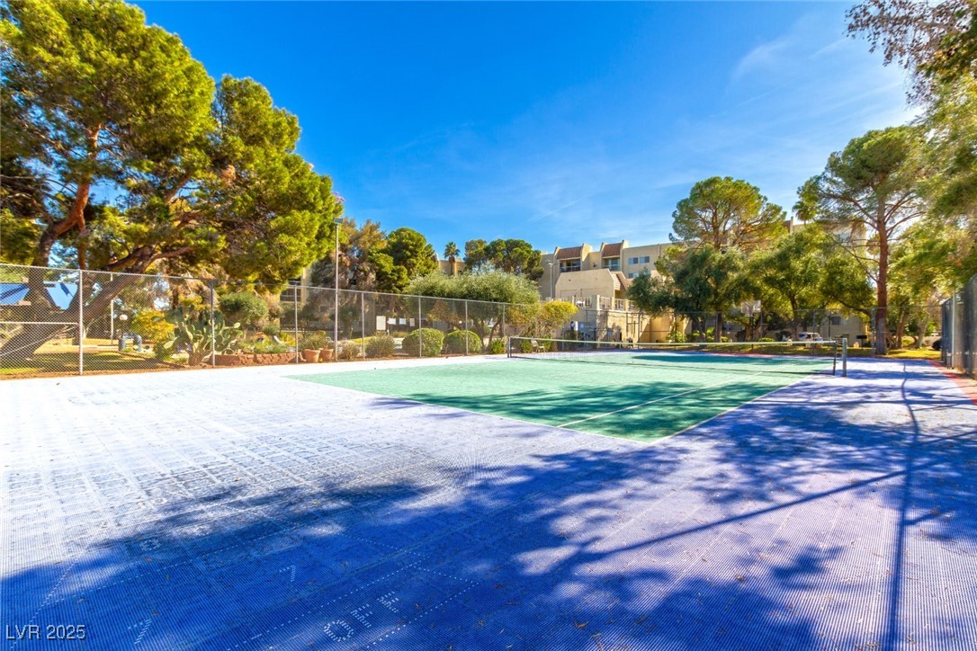 730 South Royal Crest Circle, Unit 421 Las Vegas, NV 89169 - Photo 21 of 21 View of tennis court