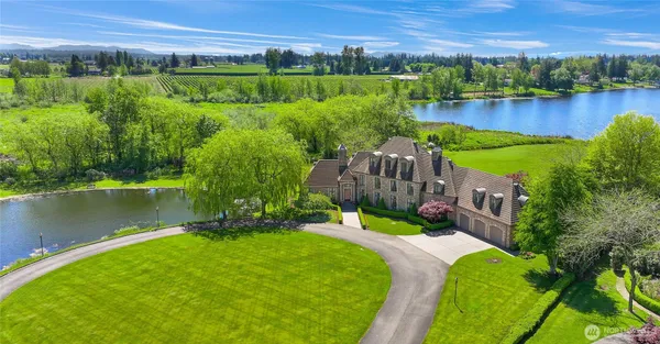 $2,400,000 | 7245 Barbers Grove Lane, Lynden, WA 98264