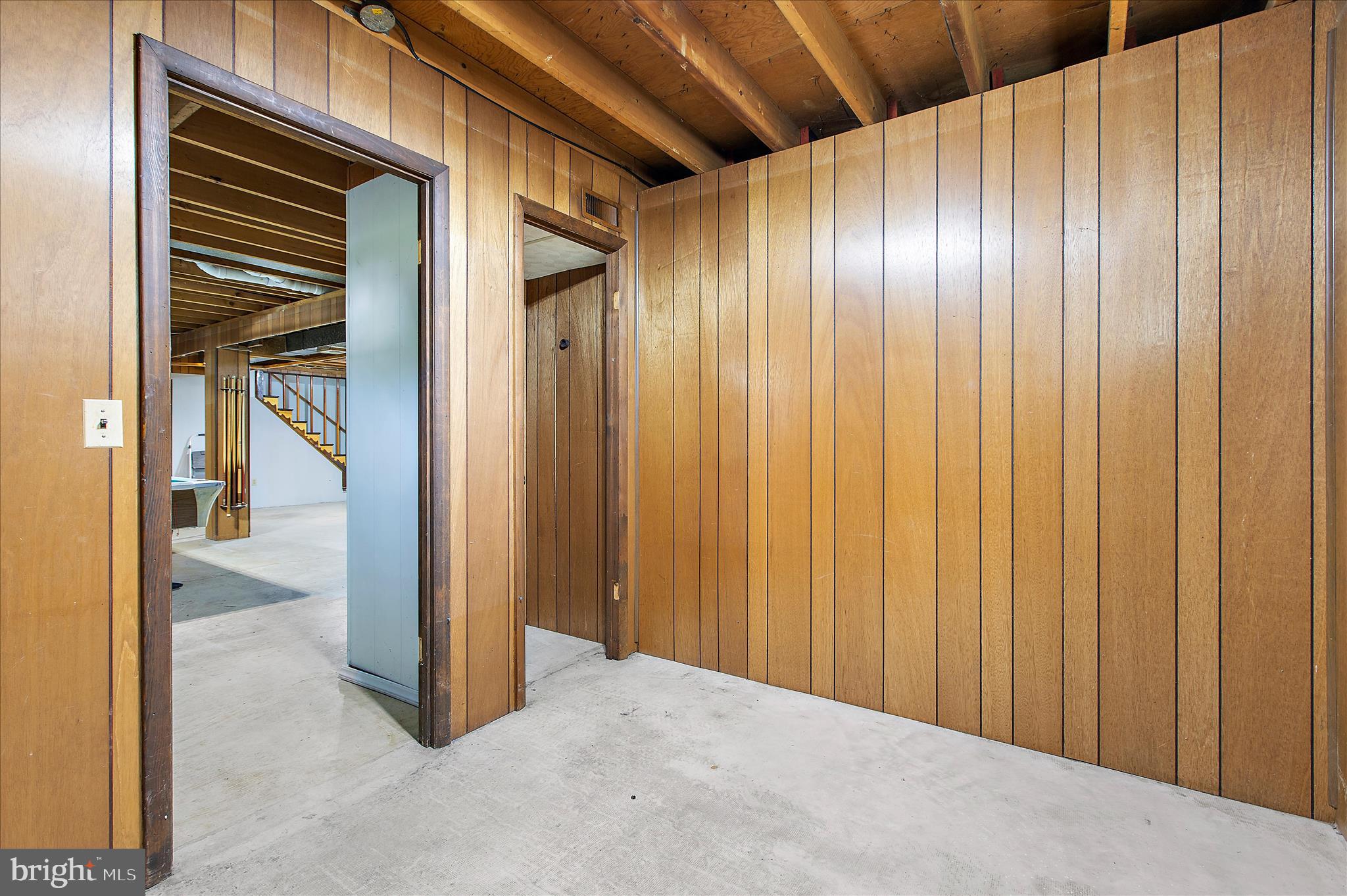 9140 Vollmerhausen Road Savage, MD 20794 - Photo 31 of 49 a view of entryway