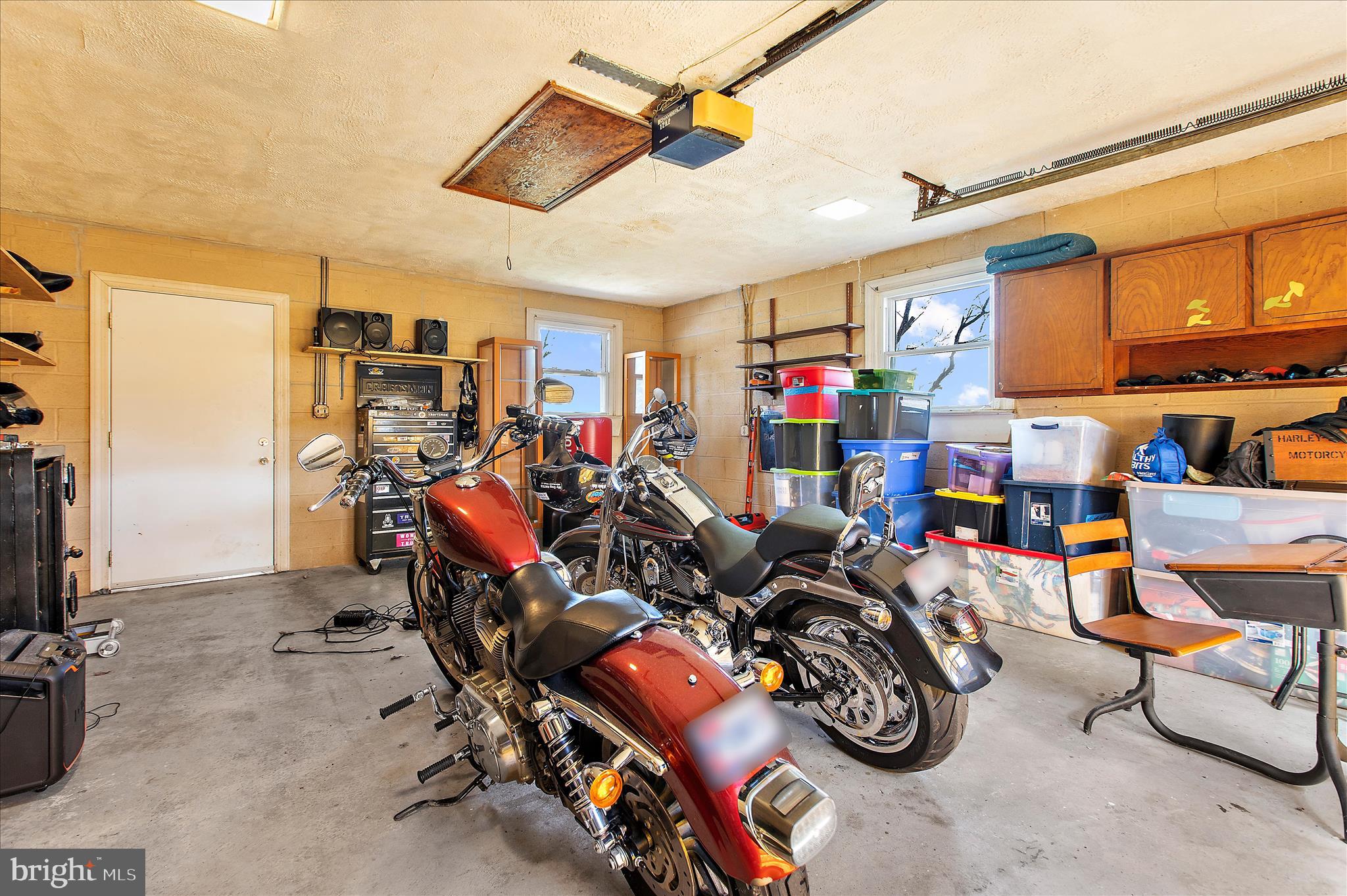9140 Vollmerhausen Road Savage, MD 20794 - Photo 33 of 49 a view of a room with gym equipment