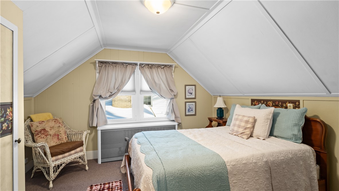 57 Delway Road Cranston, RI 02910 - Photo 16 of 36