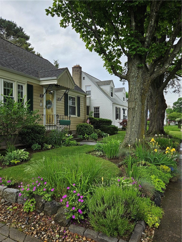 57 Delway Road Cranston, RI 02910 - Photo 28 of 36