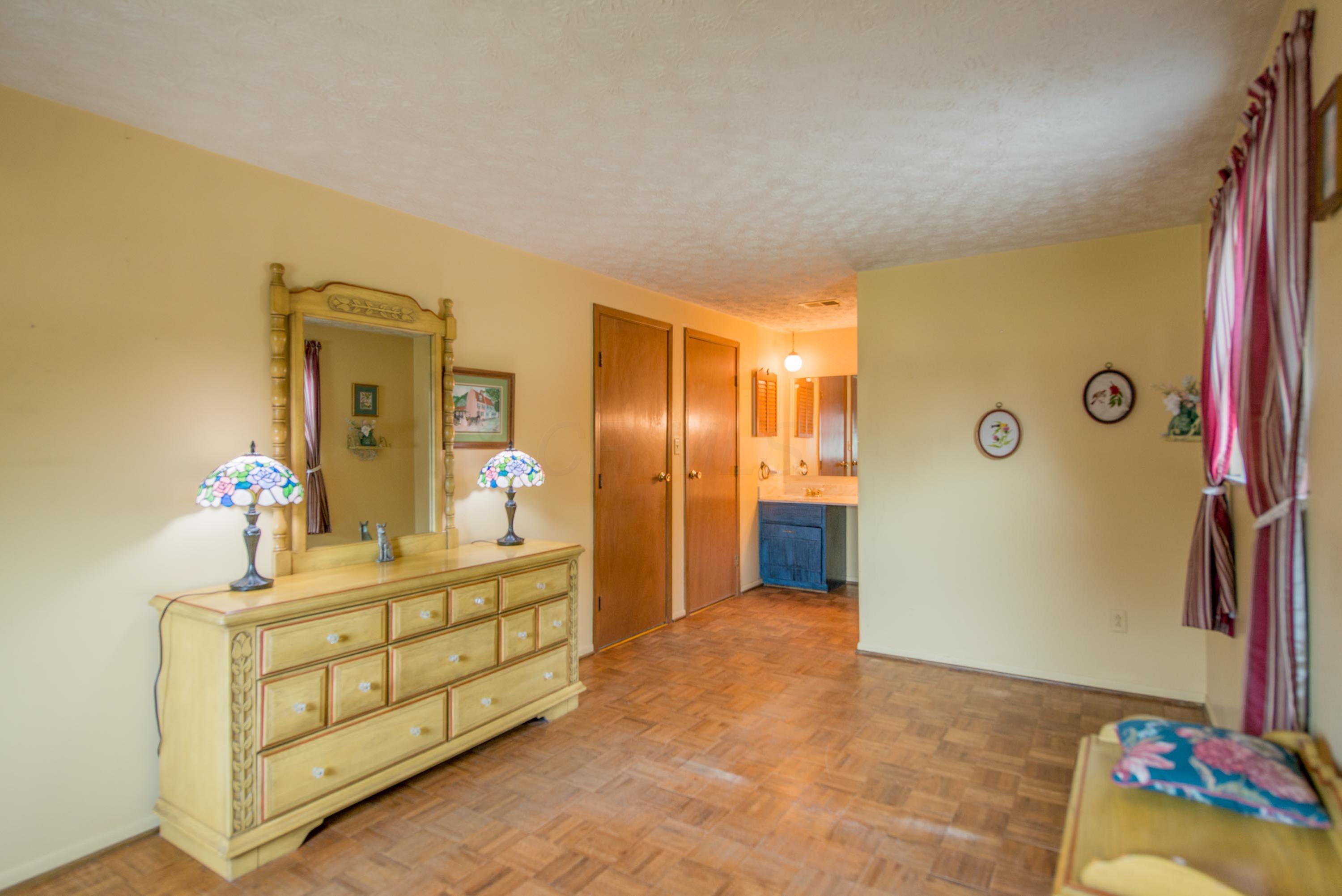 5286 Osgood Road South Columbus, OH 43232 - Photo 26 of 55 Gallery Image 26