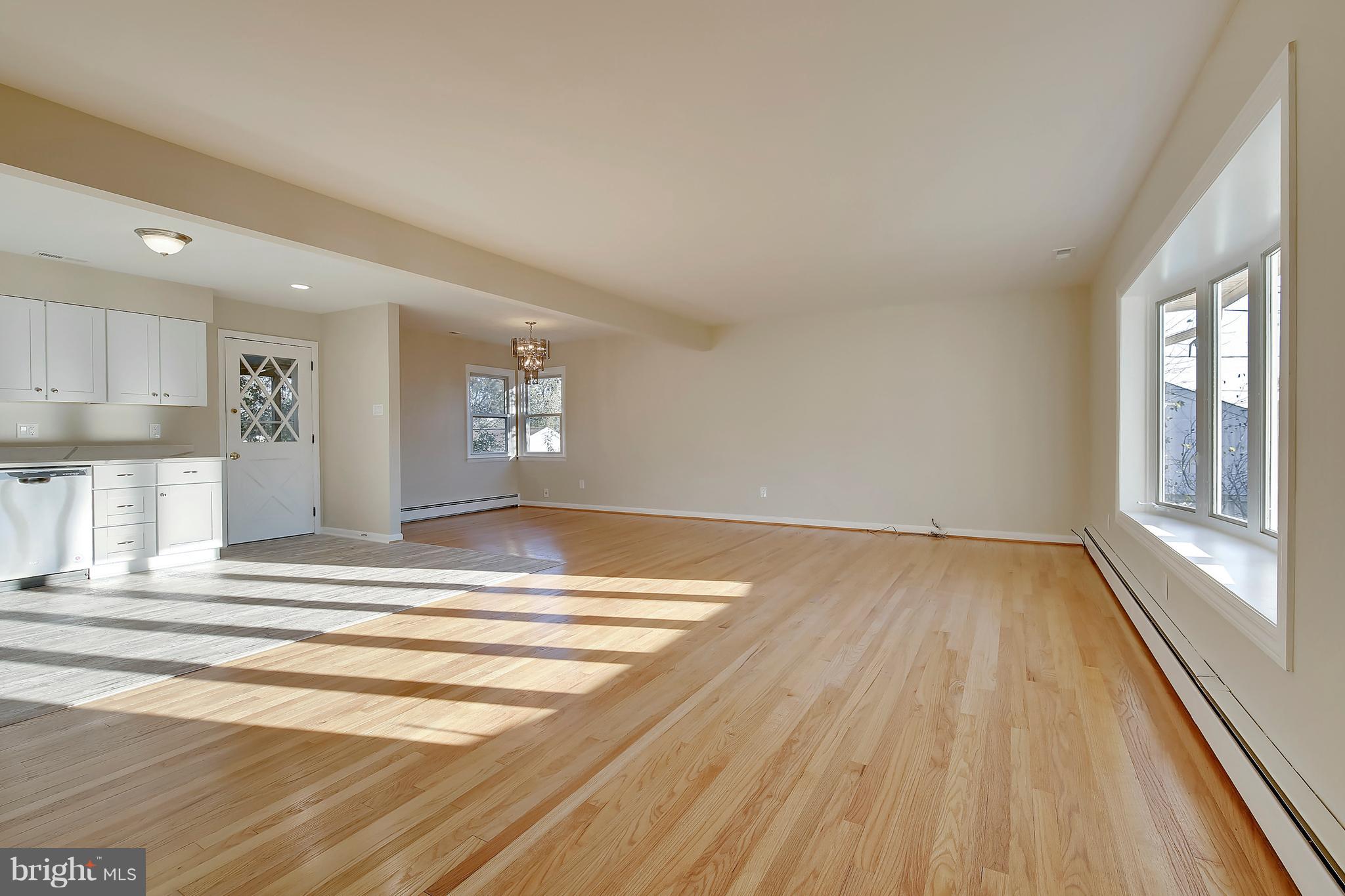 216 Cloverhill Road Pasadena, MD 21122 - Photo 12 of 35 Gallery Image 12