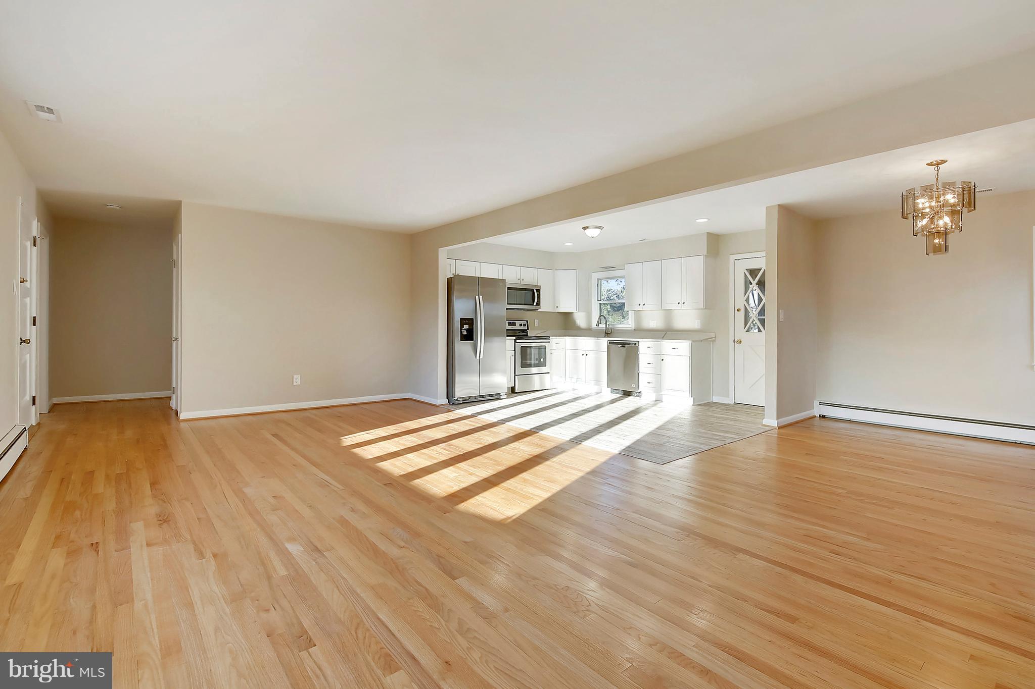 216 Cloverhill Road Pasadena, MD 21122 - Photo 13 of 35 Gallery Image 13