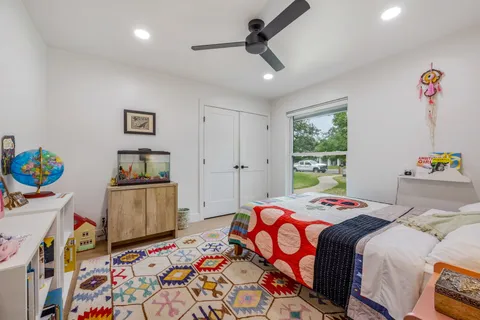 $985,000 | 10503 Spicewood Parkway, Austin, TX 78750
