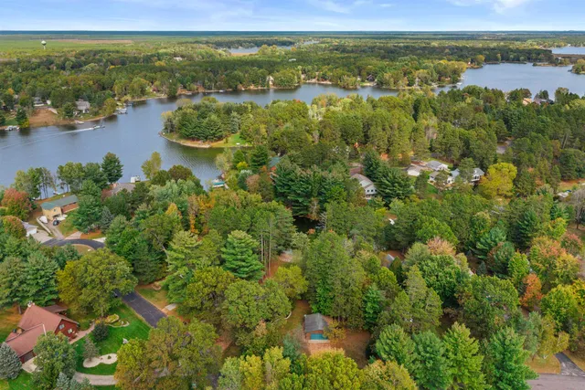 $496,900 | 391 White Horse Court, Nekoosa, WI 54457