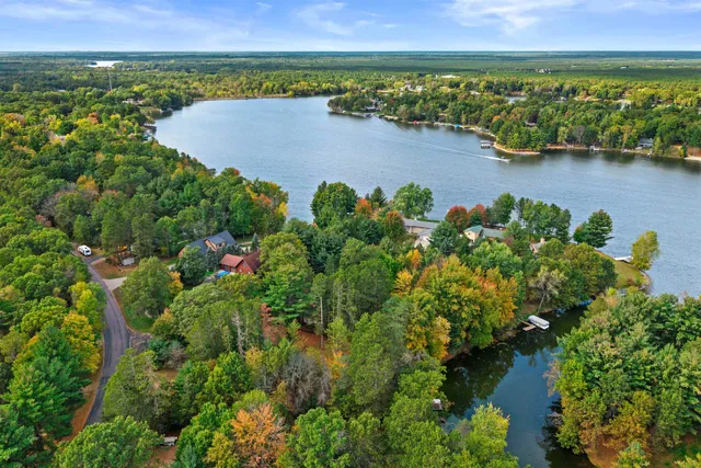 $496,900 | 391 White Horse Court, Nekoosa, WI 54457