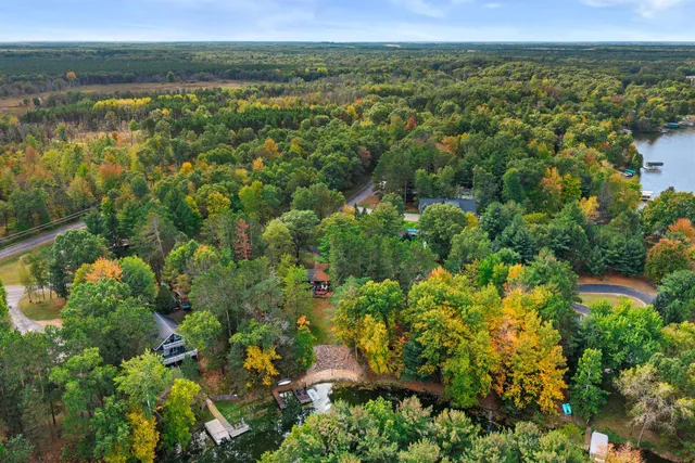 $496,900 | 391 White Horse Court, Nekoosa, WI 54457