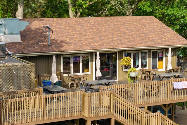 $496,900 | 391 White Horse Court, Nekoosa, WI 54457