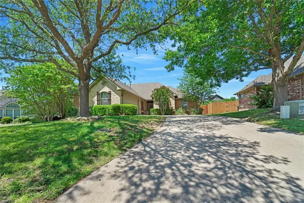 $397,500 | 2205 Covington Court, Sherman, TX 75092