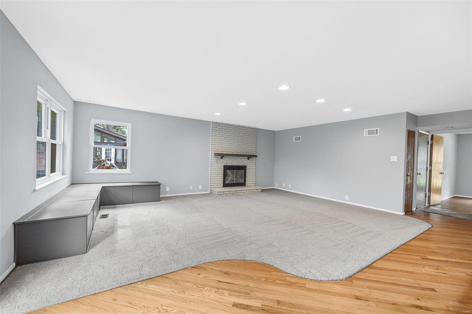 1414 Ruth Drive St. Louis, MO 63122 - Photo 15 of 39 Gallery Image 15