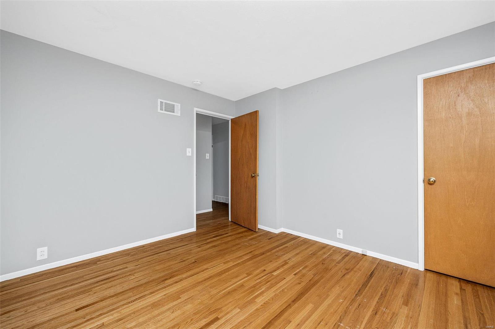 1414 Ruth Drive St. Louis, MO 63122 - Photo 25 of 39 Gallery Image 25