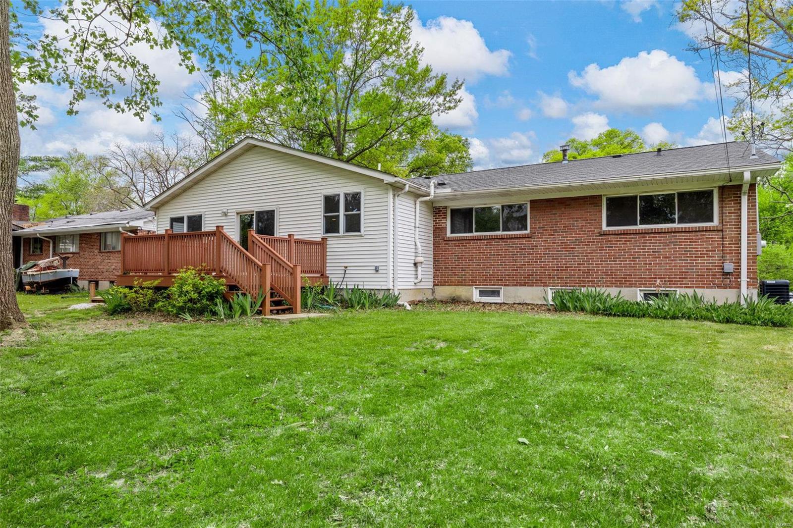 1414 Ruth Drive St. Louis, MO 63122 - Photo 36 of 39 Gallery Image 36