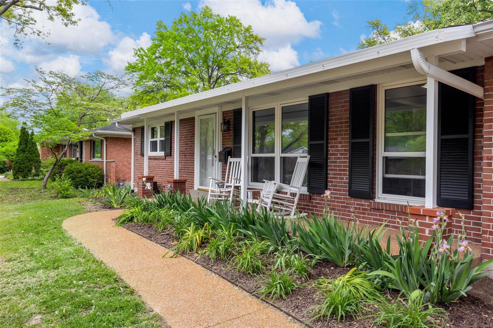 1414 Ruth Drive St. Louis, MO 63122 - Photo 5 of 39 Gallery Image 5