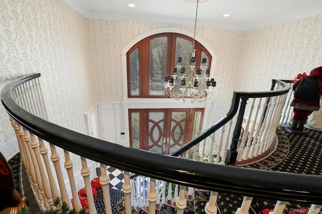 $4,400,000 | 1 Beech Tree Lane, Glen Head, NY 11545