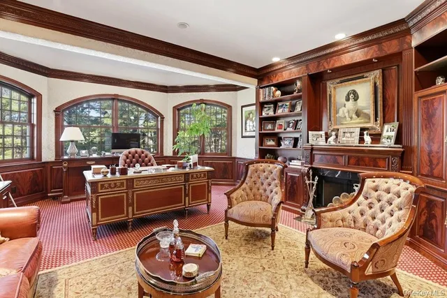 $4,400,000 | 1 Beech Tree Lane, Glen Head, NY 11545