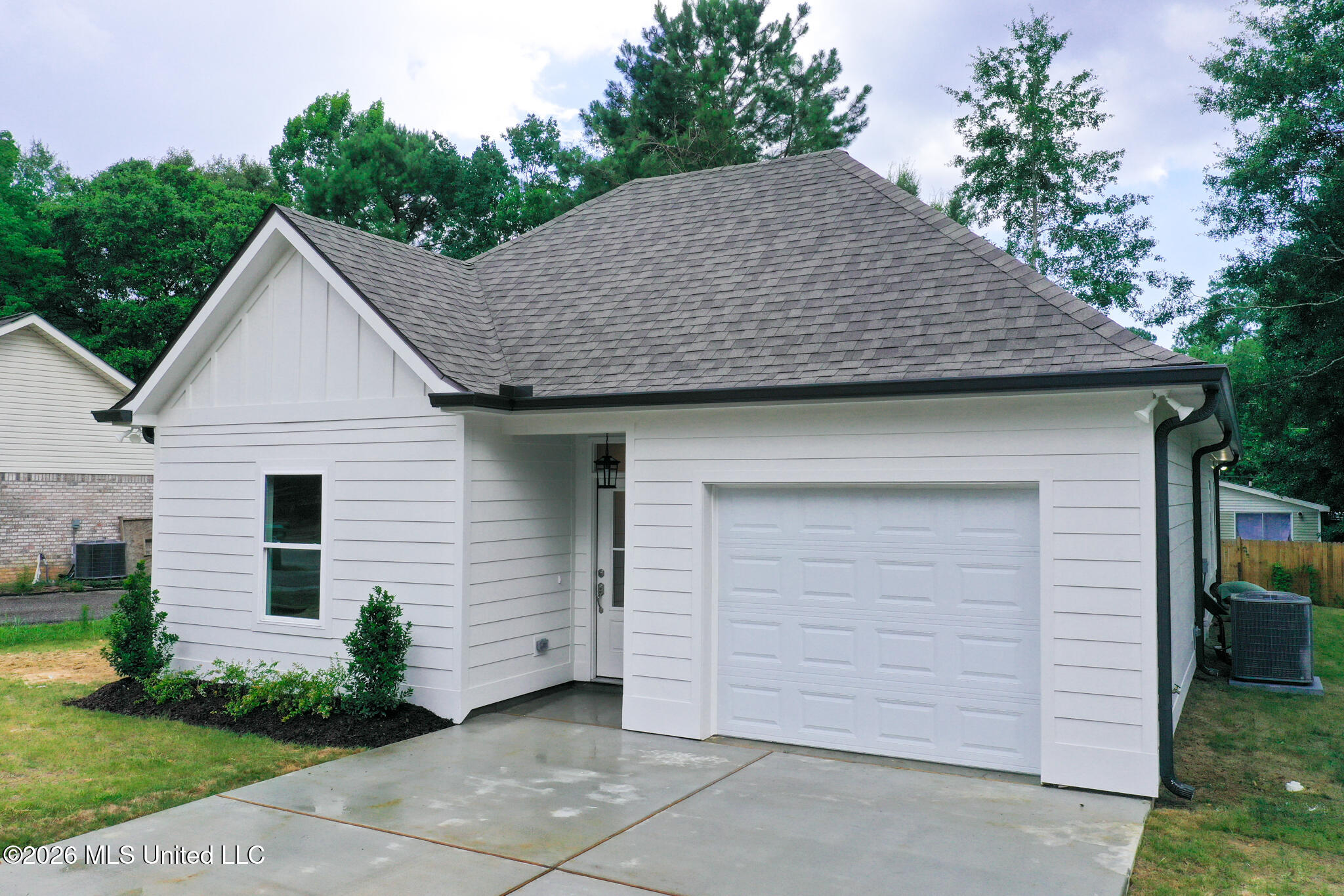 10726 Linohau Way Diamondhead, MS 39525 - Photo 6 of 26 DJI_0892