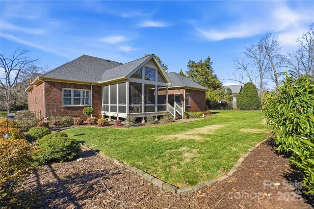 $699,900 | 506 Ballymote Court, Matthews, NC 28104