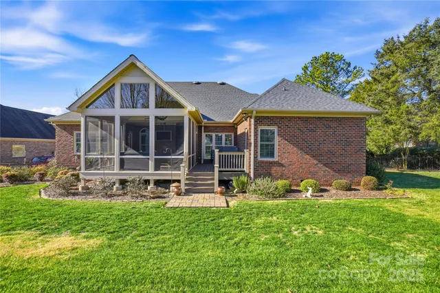 $699,900 | 506 Ballymote Court, Matthews, NC 28104