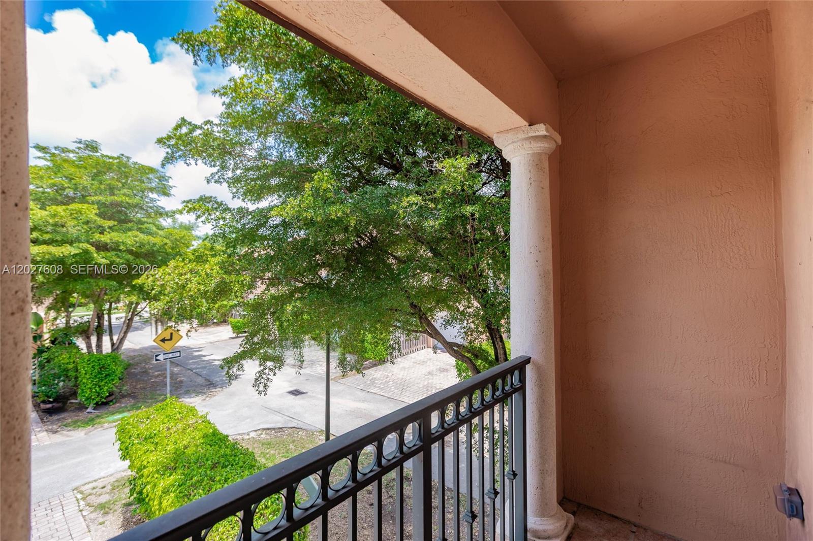 22946 Southwest 112th Place Miami, FL 33170 - Photo 34 of 40