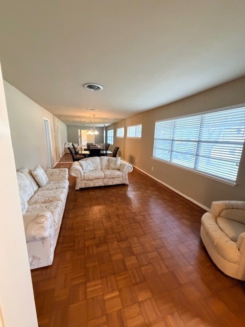 5655 Edith Street Houston, TX 77081 - Photo 4 of 15