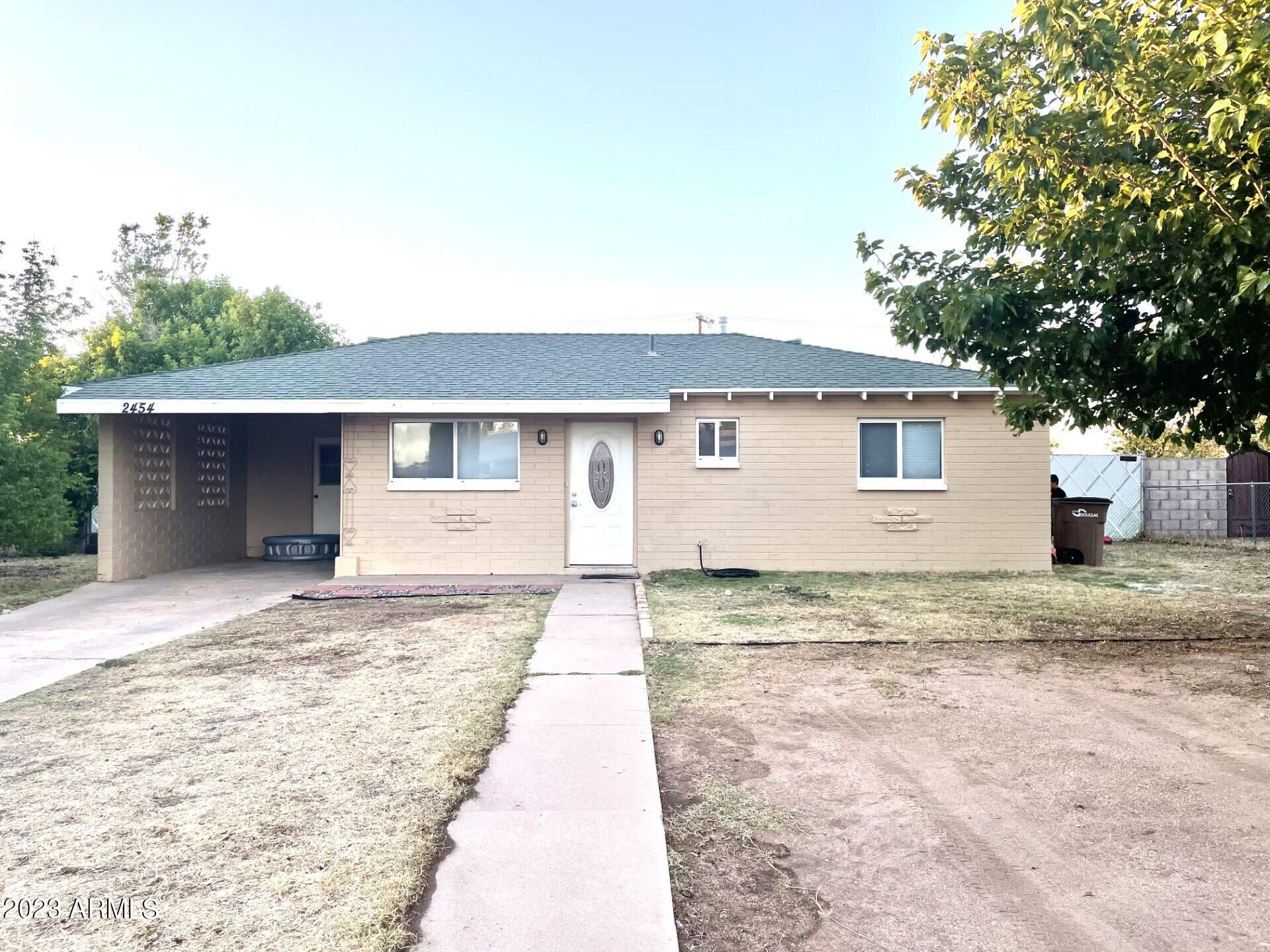 2454 East 14th Street Douglas, AZ 85607 - Photo 1 of 26 thumbnail_IMG_1105