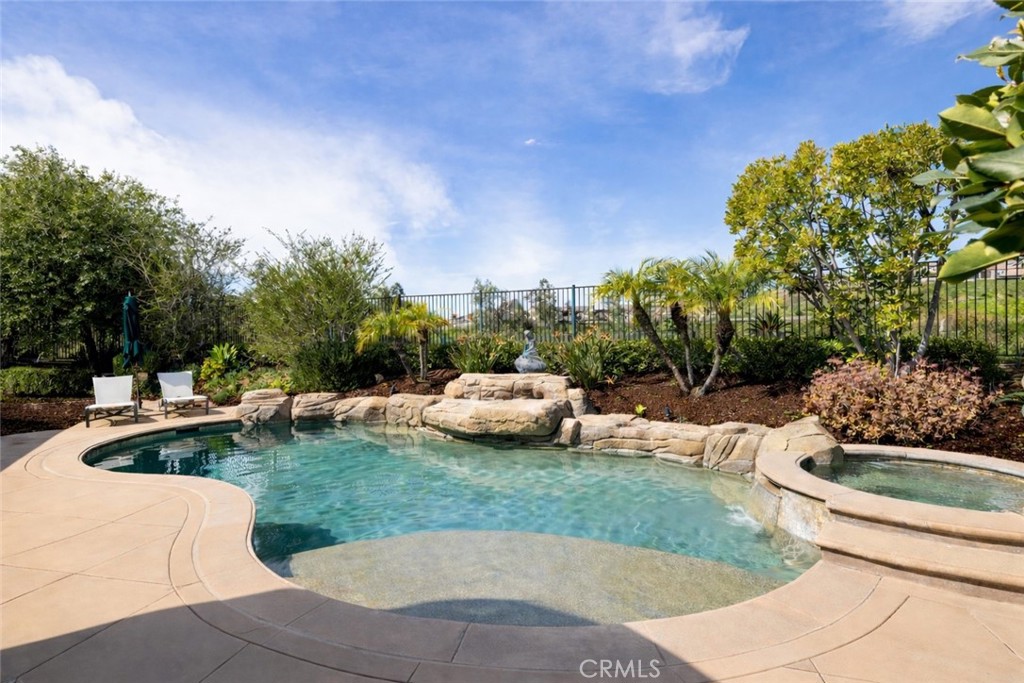 29031 Bouquet Canyon Road Silverado, CA 92676 - Photo 12 of 26 a view of a backyard with sitting area