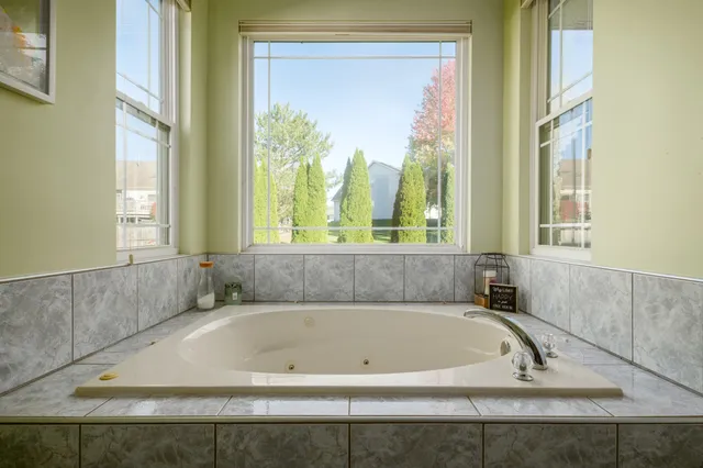 $519,900 | 2044 Matthew Avenue, Twin Lakes, WI 53181