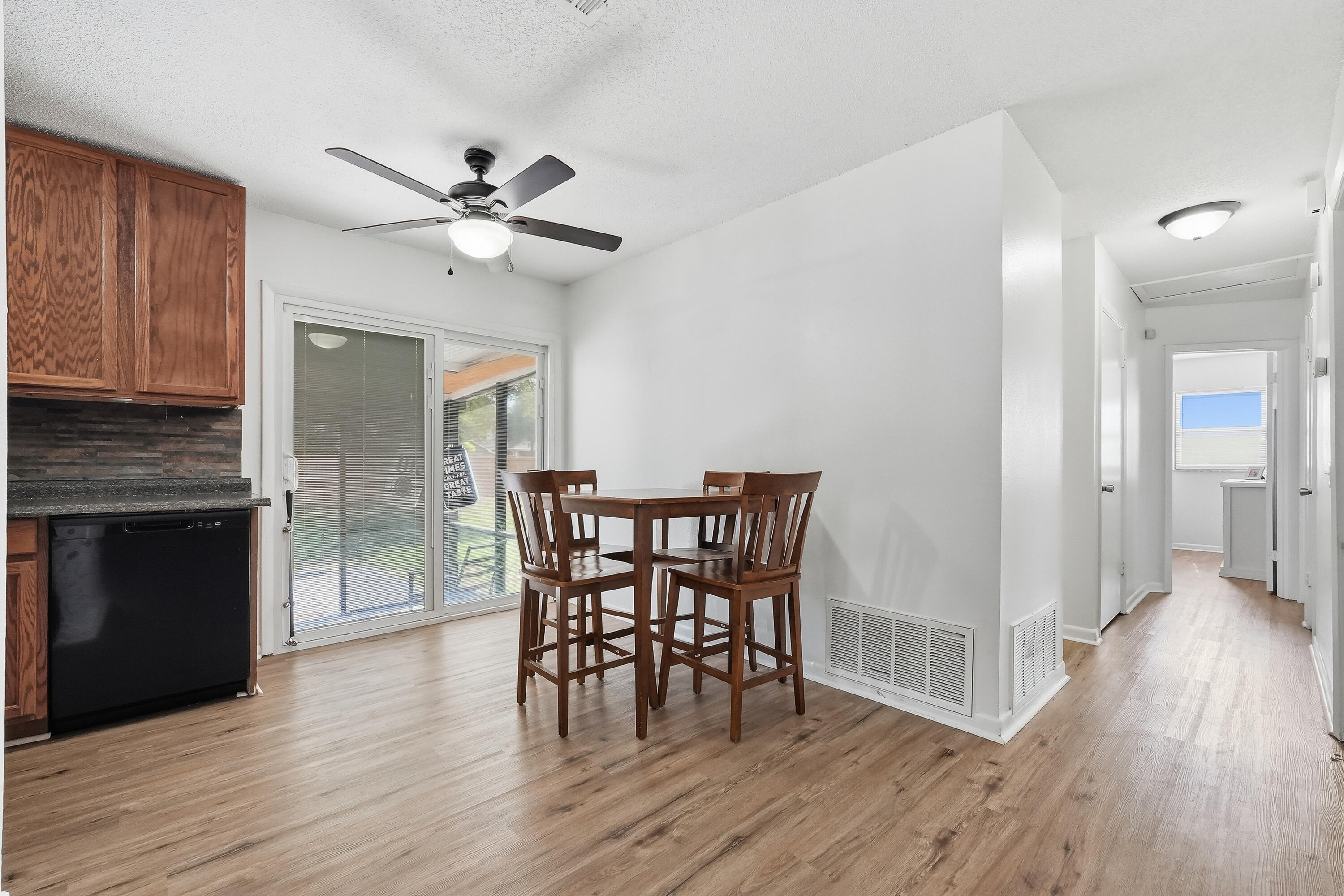 113 Boyce Road Shalimar, FL 32579 - Photo 7 of 45 113 boyce rd-12