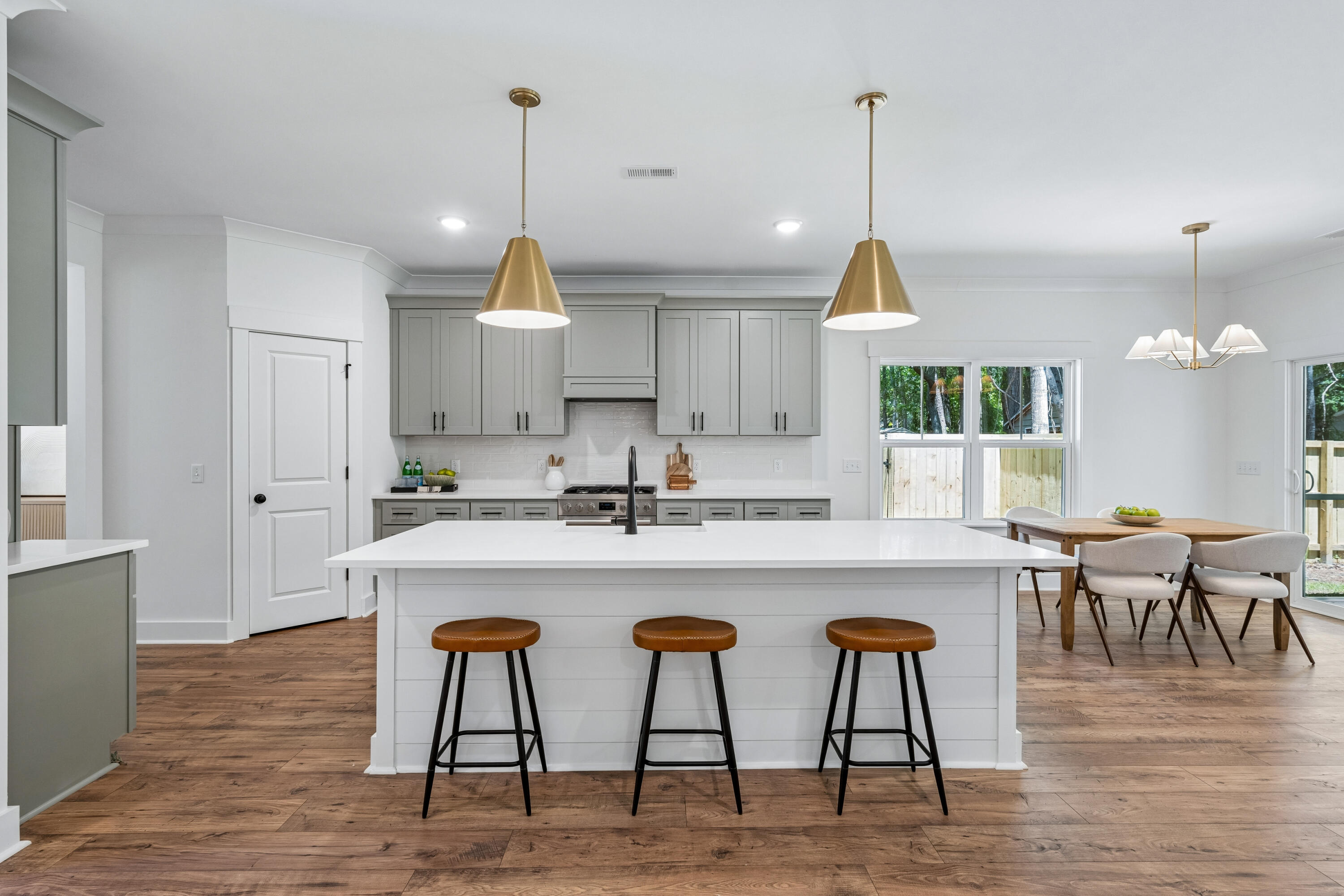696 Eagle Street Mount Pleasant, SC 29464 - Photo 12 of 56 696BaldEagleSt-KeenEyeMarketing-021