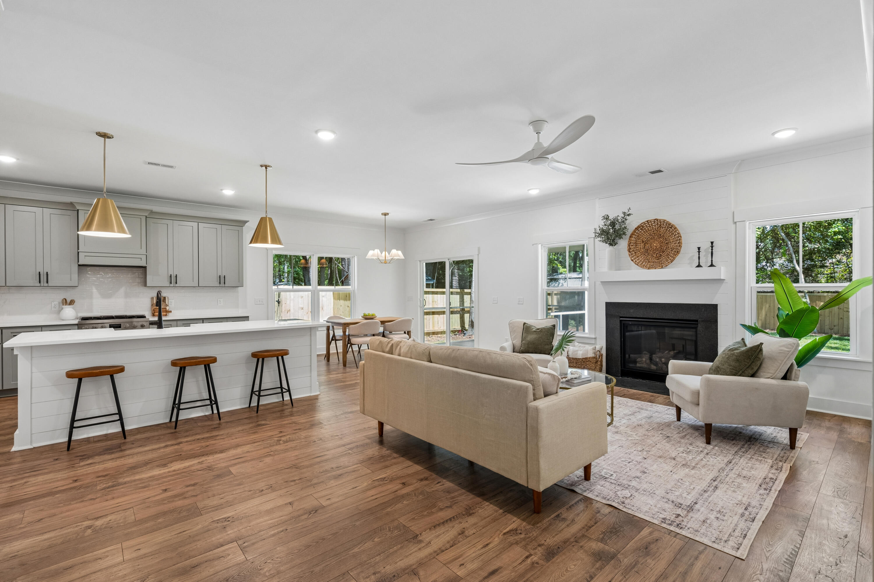 696 Eagle Street Mount Pleasant, SC 29464 - Photo 19 of 56 696BaldEagleSt-KeenEyeMarketing-032