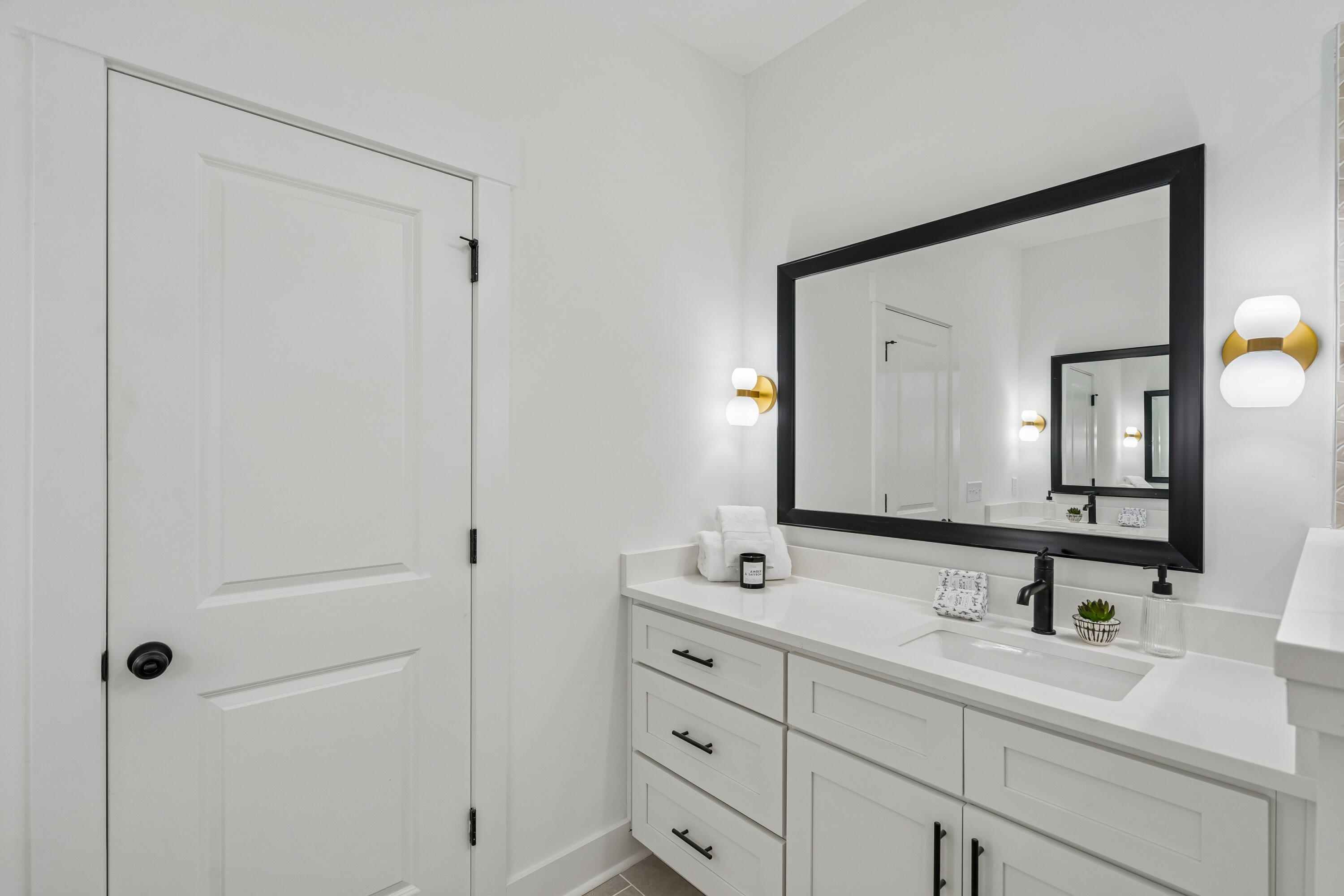 696 Eagle Street Mount Pleasant, SC 29464 - Photo 29 of 56 696BaldEagleSt-KeenEyeMarketing-048