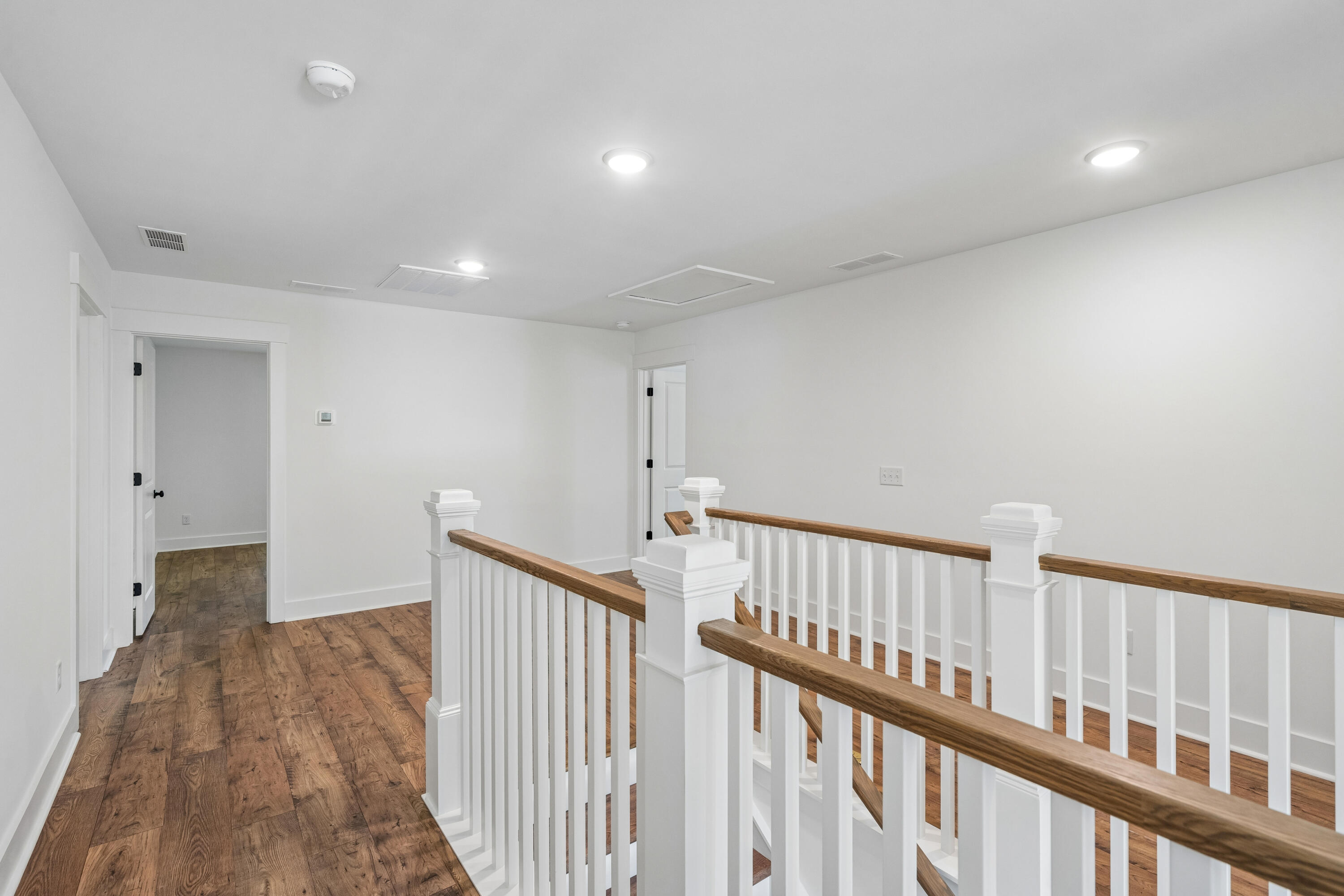 696 Eagle Street Mount Pleasant, SC 29464 - Photo 35 of 56 696BaldEagleSt-KeenEyeMarketing-054