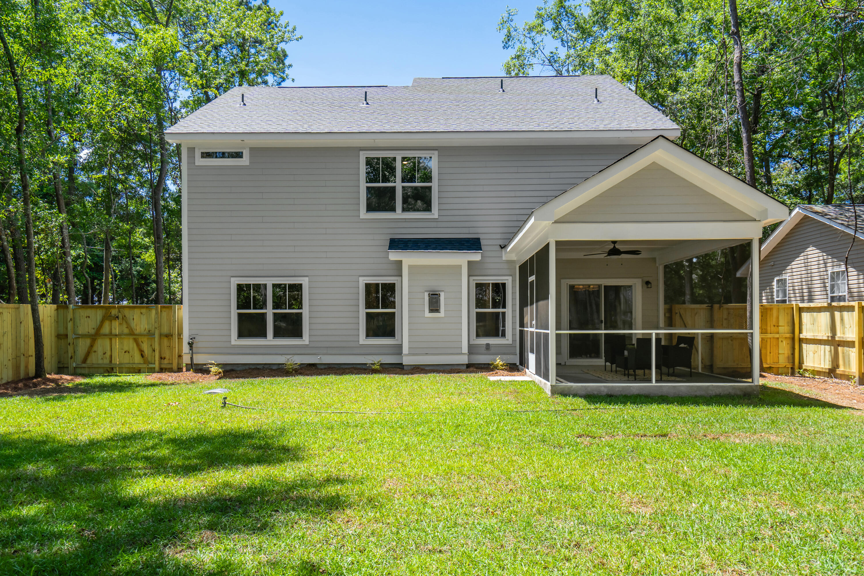 696 Eagle Street Mount Pleasant, SC 29464 - Photo 49 of 56 696BaldEagleSt-KeenEyeMarketing-083
